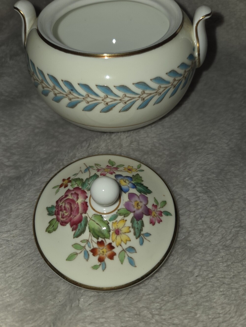 Wedgwood Sugar Bowl Woodstock Pattern - Picture 3 of 8